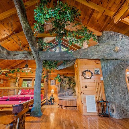 Gatlinburg Enchanted Treehouse By Stony Brook Cabins Zewnętrze zdjęcie