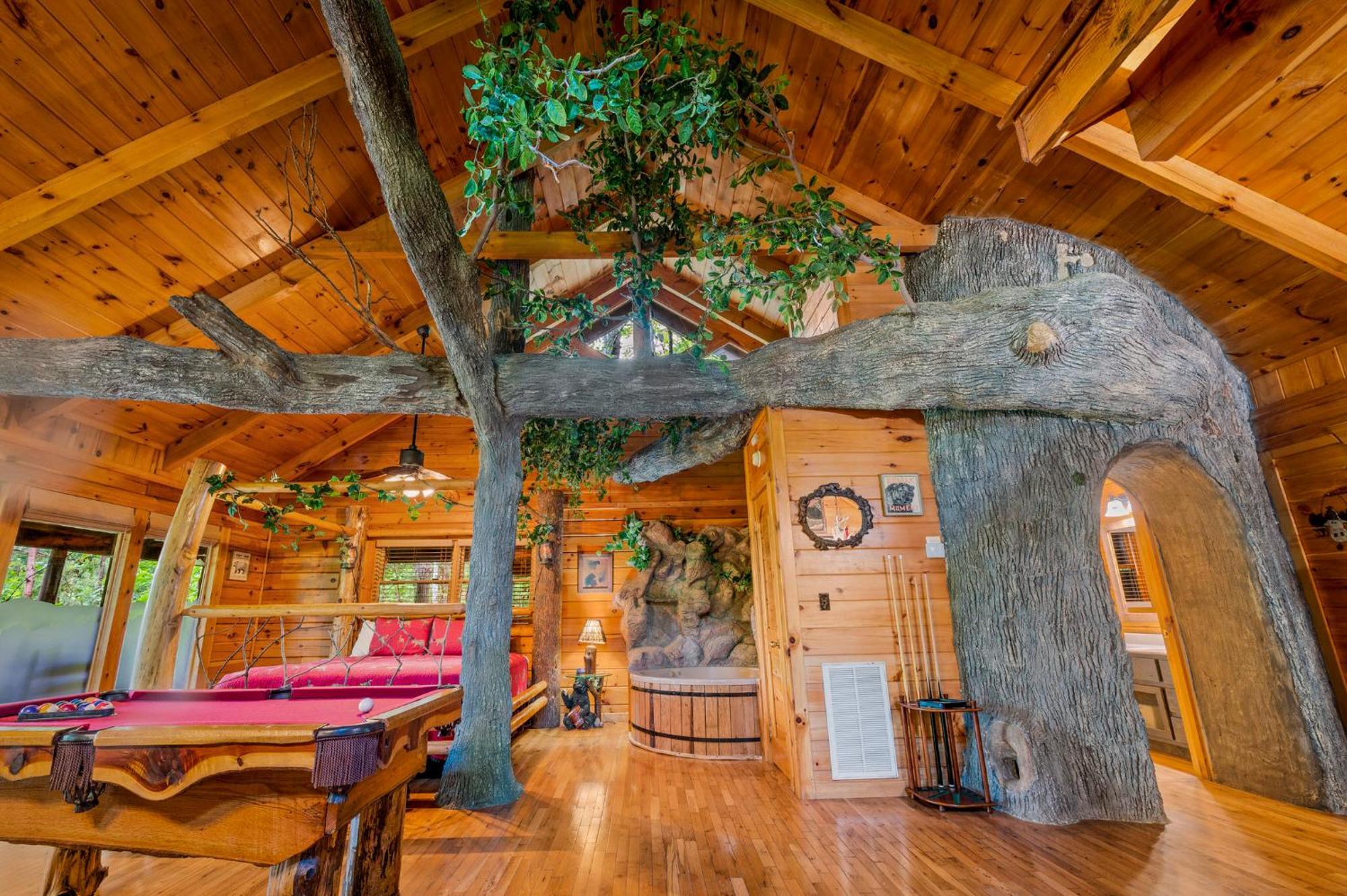 Gatlinburg Enchanted Treehouse By Stony Brook Cabins Zewnętrze zdjęcie