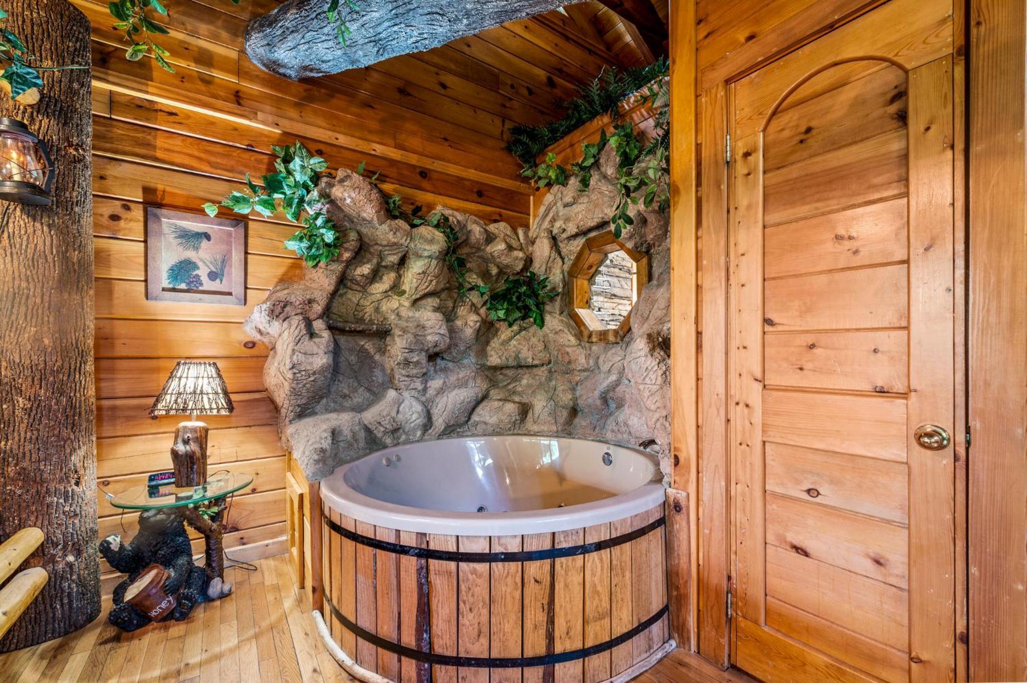 Gatlinburg Enchanted Treehouse By Stony Brook Cabins Zewnętrze zdjęcie